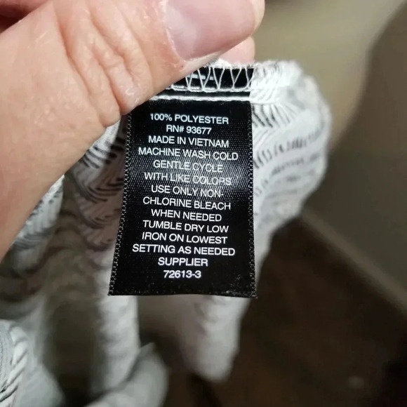 {Worthington} Zig Zag Print Ruffle Sleeve - Picture 6 of 7